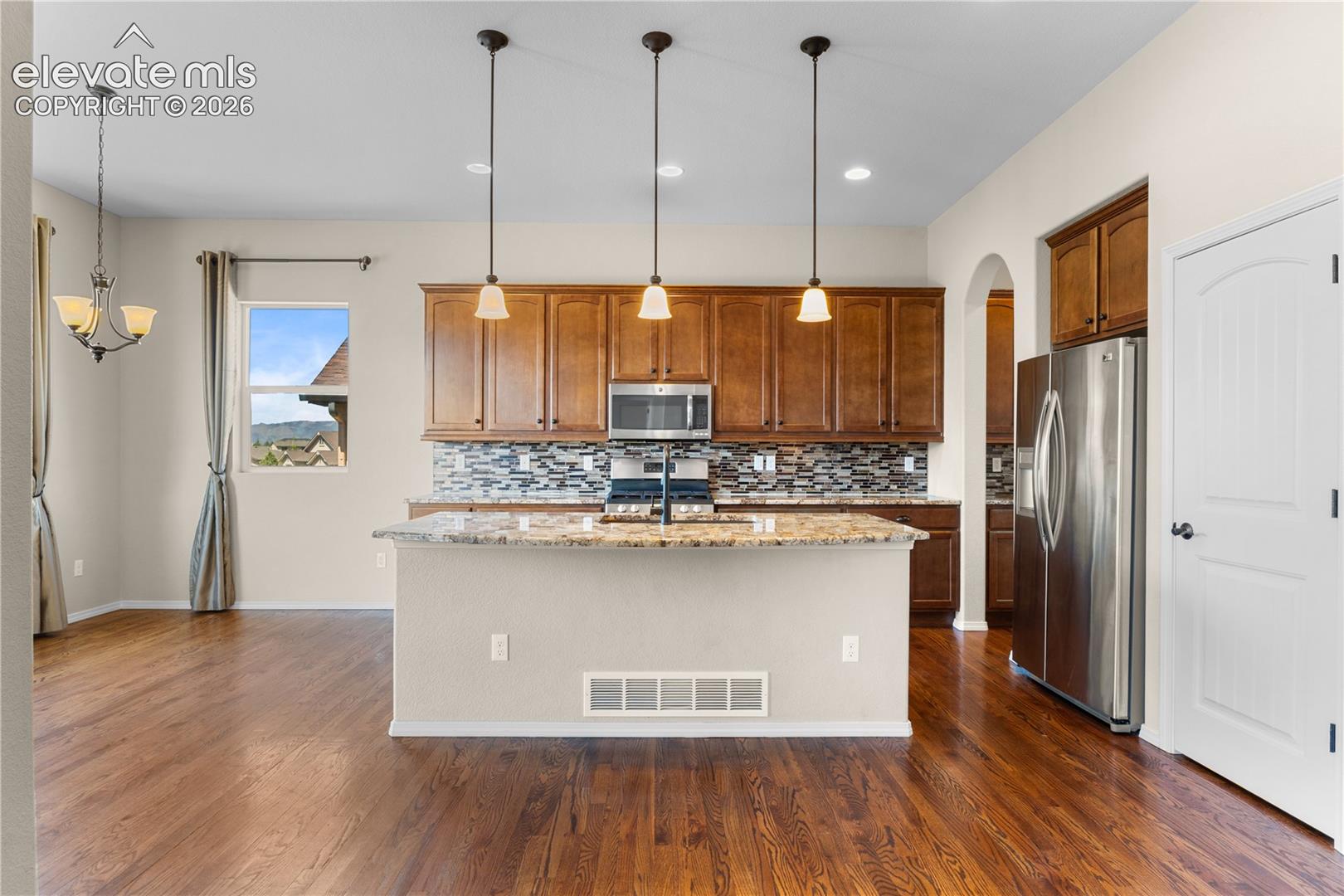 6069 Rowdy Drive, photo 9