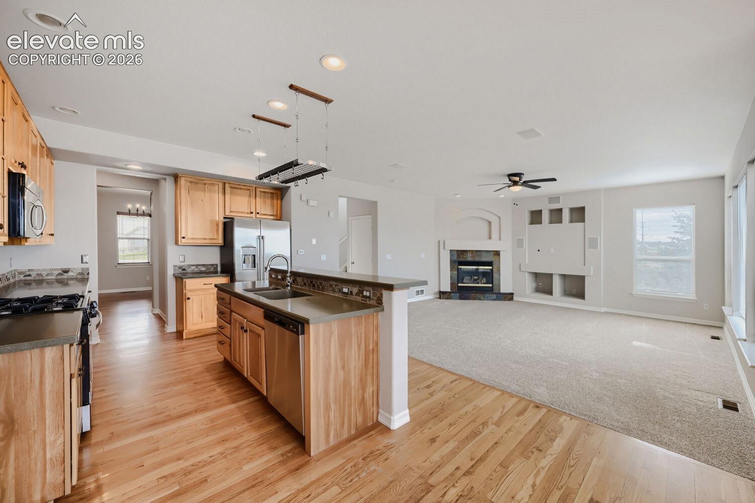 Listing photo 13 for 7620 Chancellor Drive