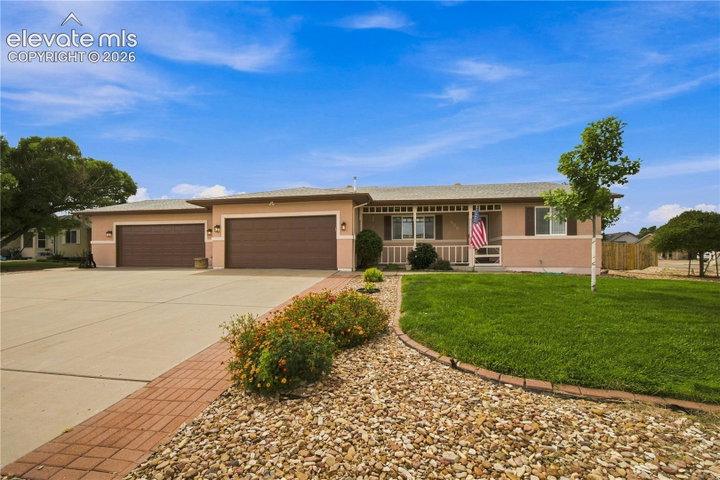 635 E Inca Court — listing photo