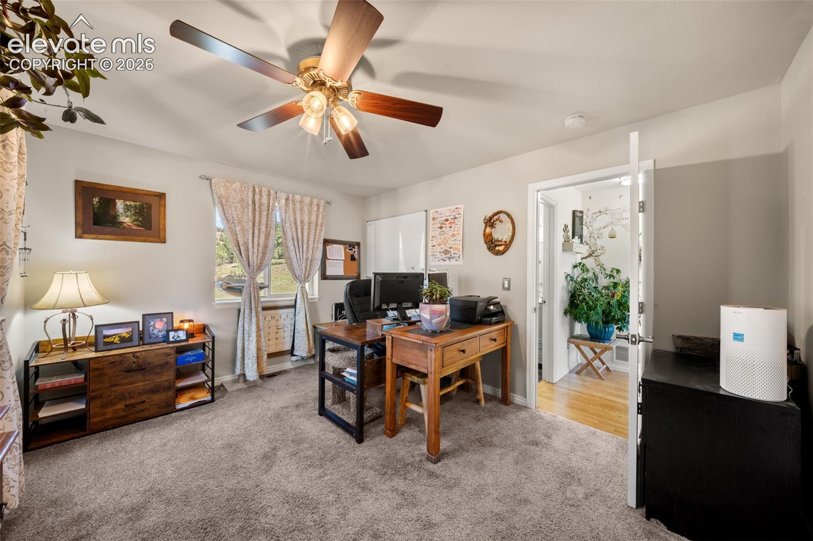 Listing photo 18 for 524 Spring Valley Drive