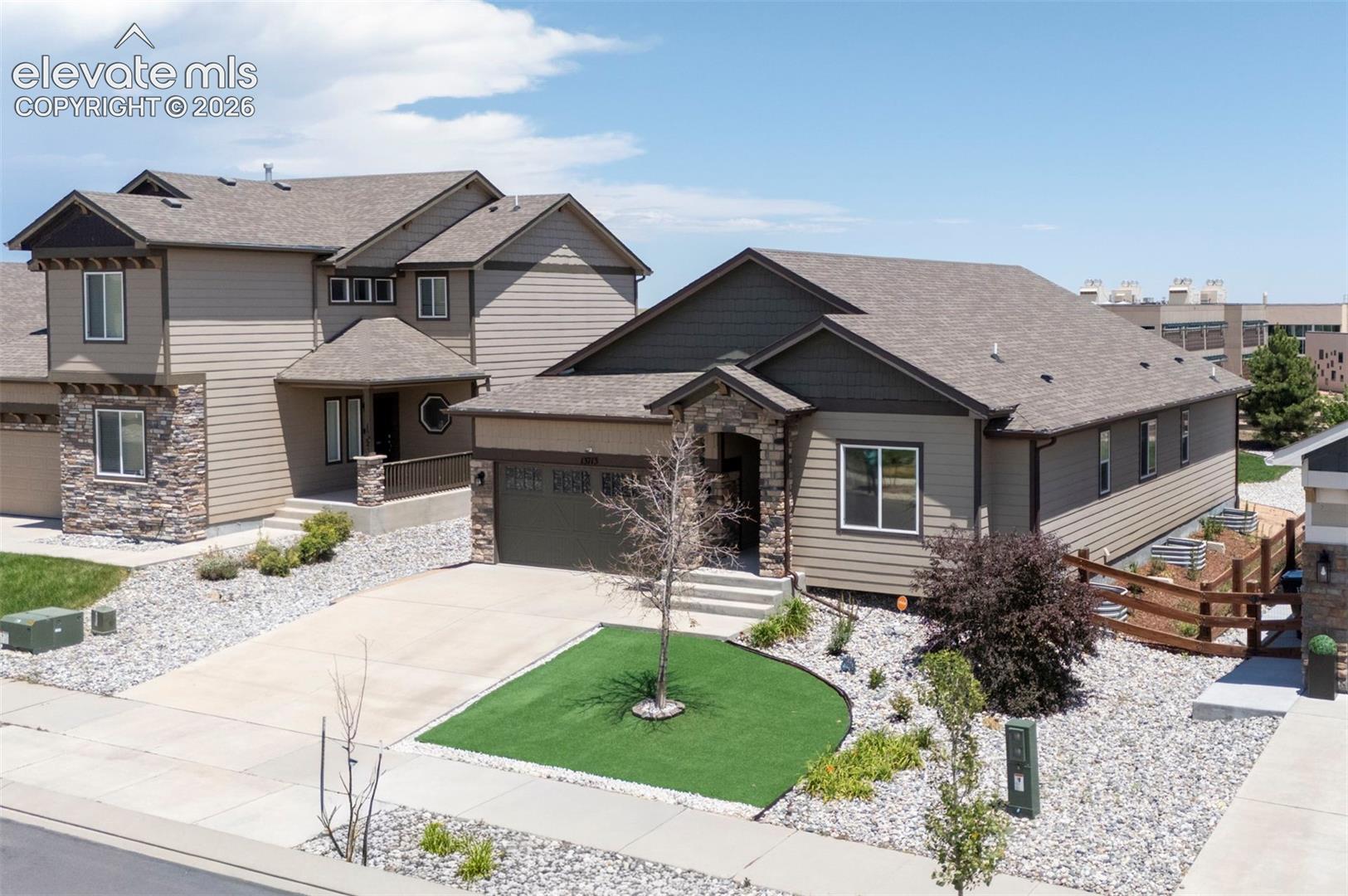 Listing photo 3 for 13713 Park Meadows Drive