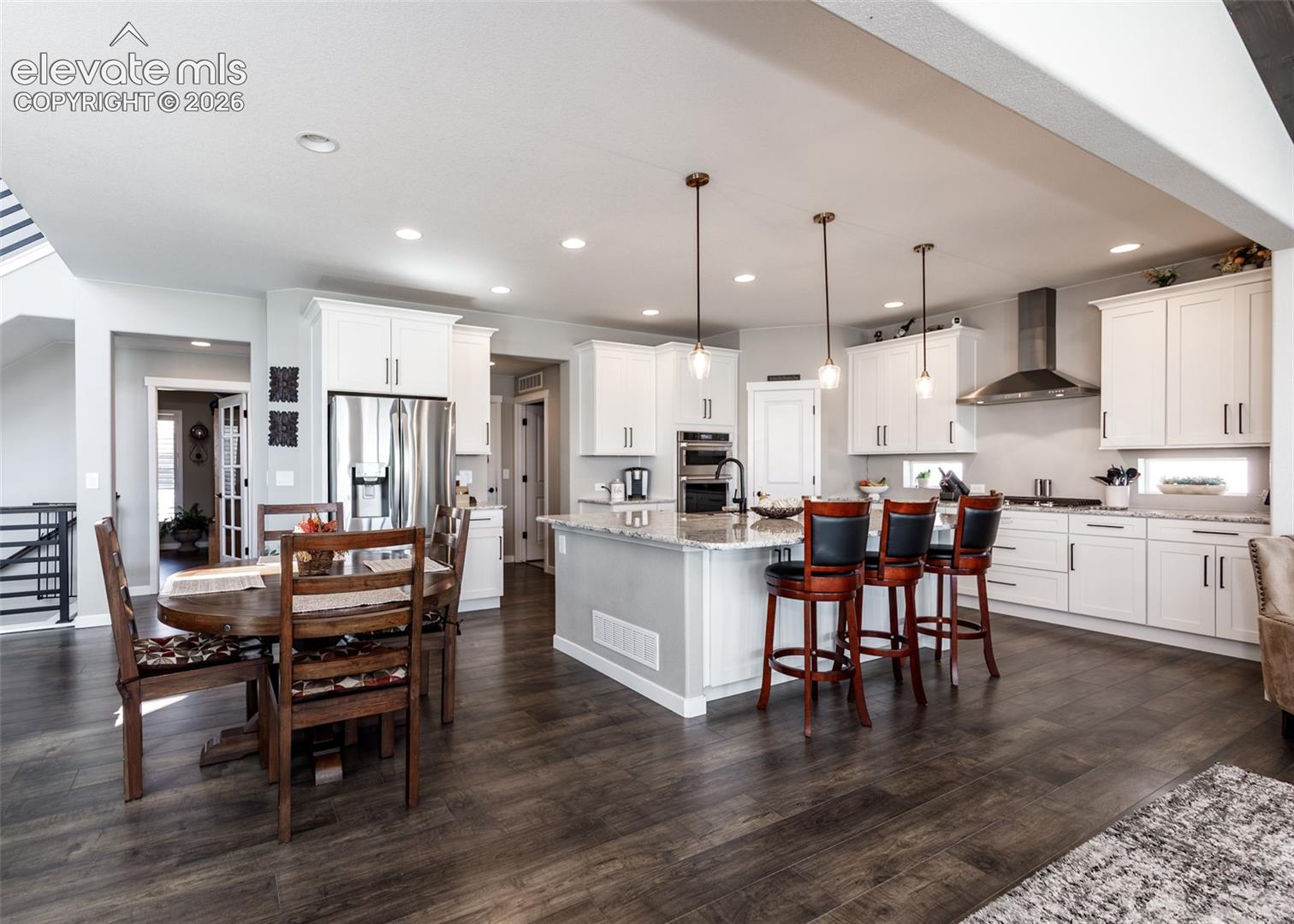 Listing photo 12 for 2363 Merlot Drive
