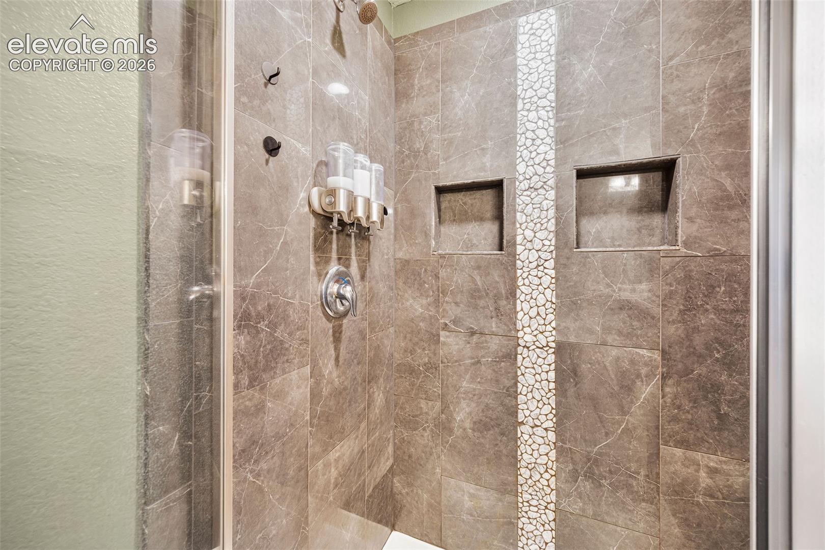 Listing photo 24 for 9941 Ledgestone Terrace