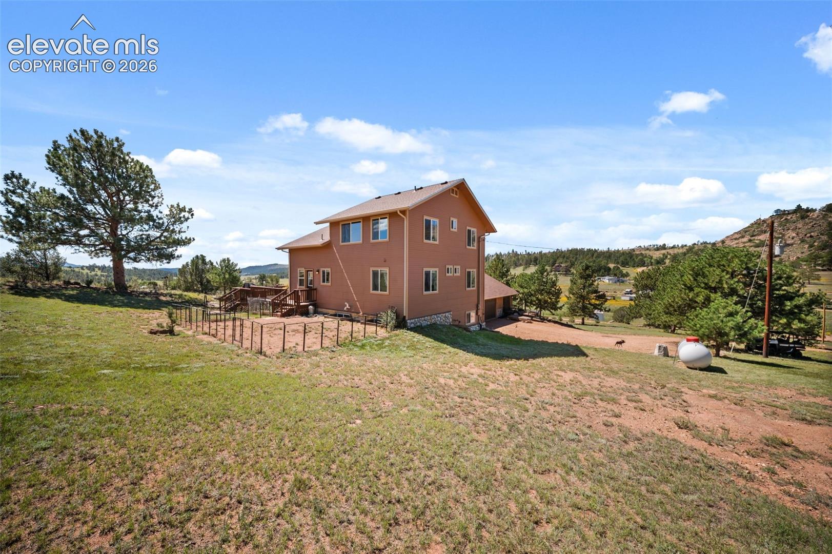 Listing photo 39 for 524 Spring Valley Drive