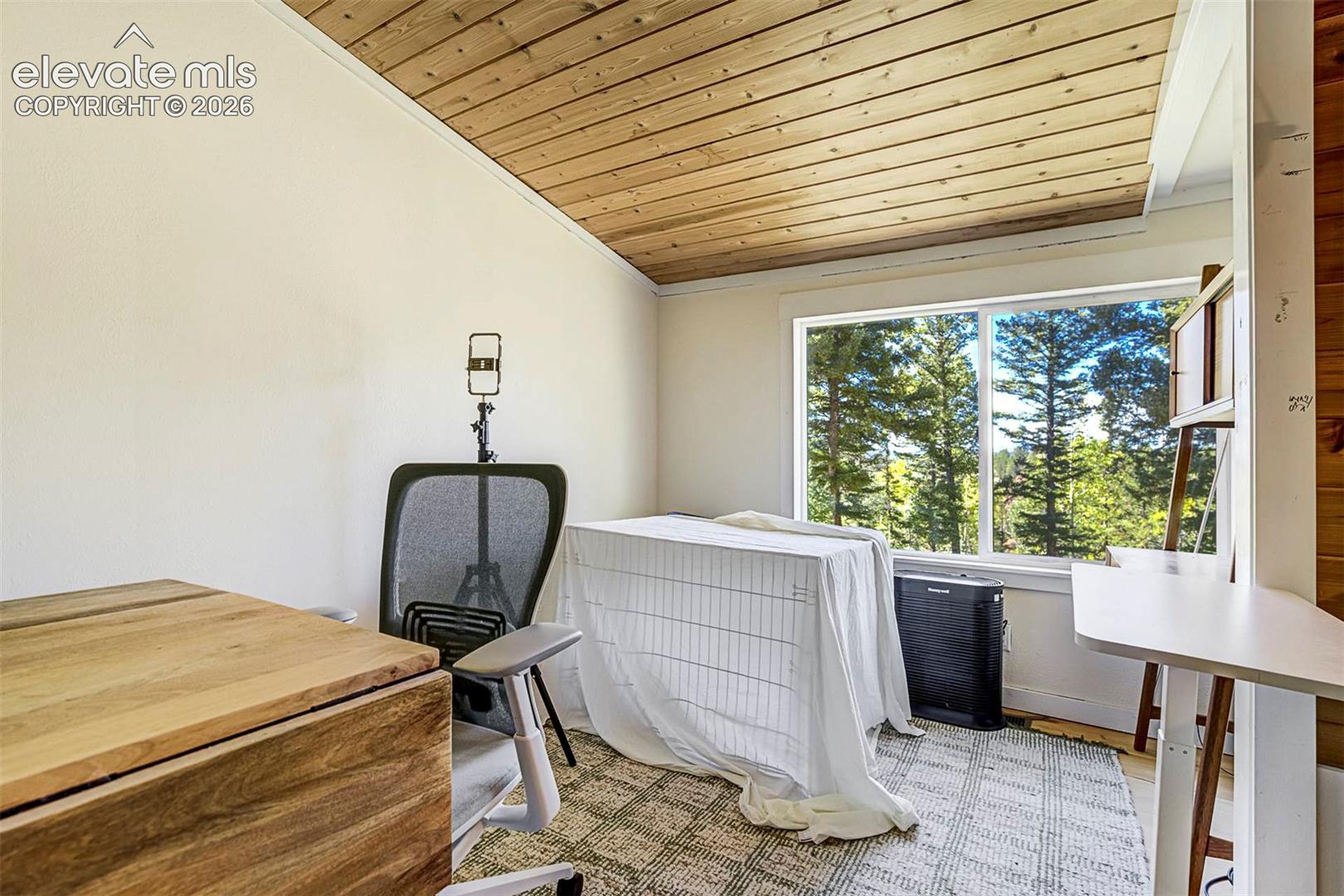 Listing photo 23 for 176 Chalk Circle Trail