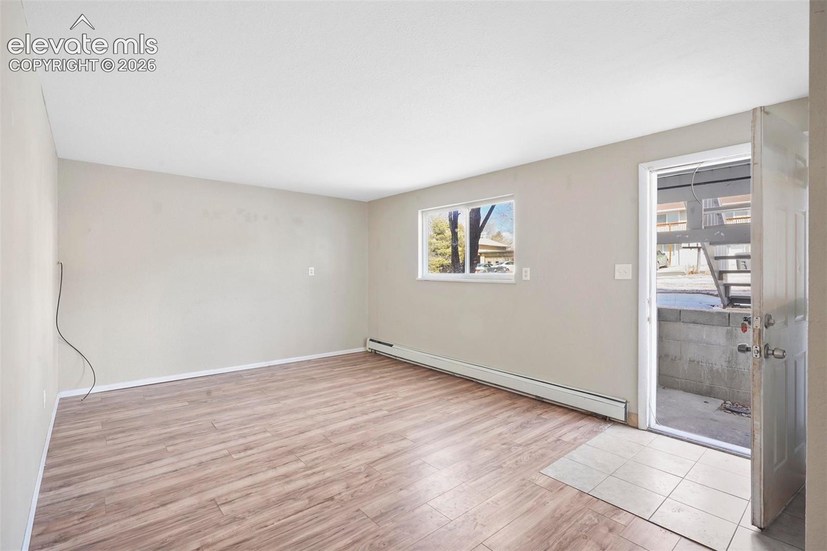 Listing photo 9 for 1025 Magnolia Street