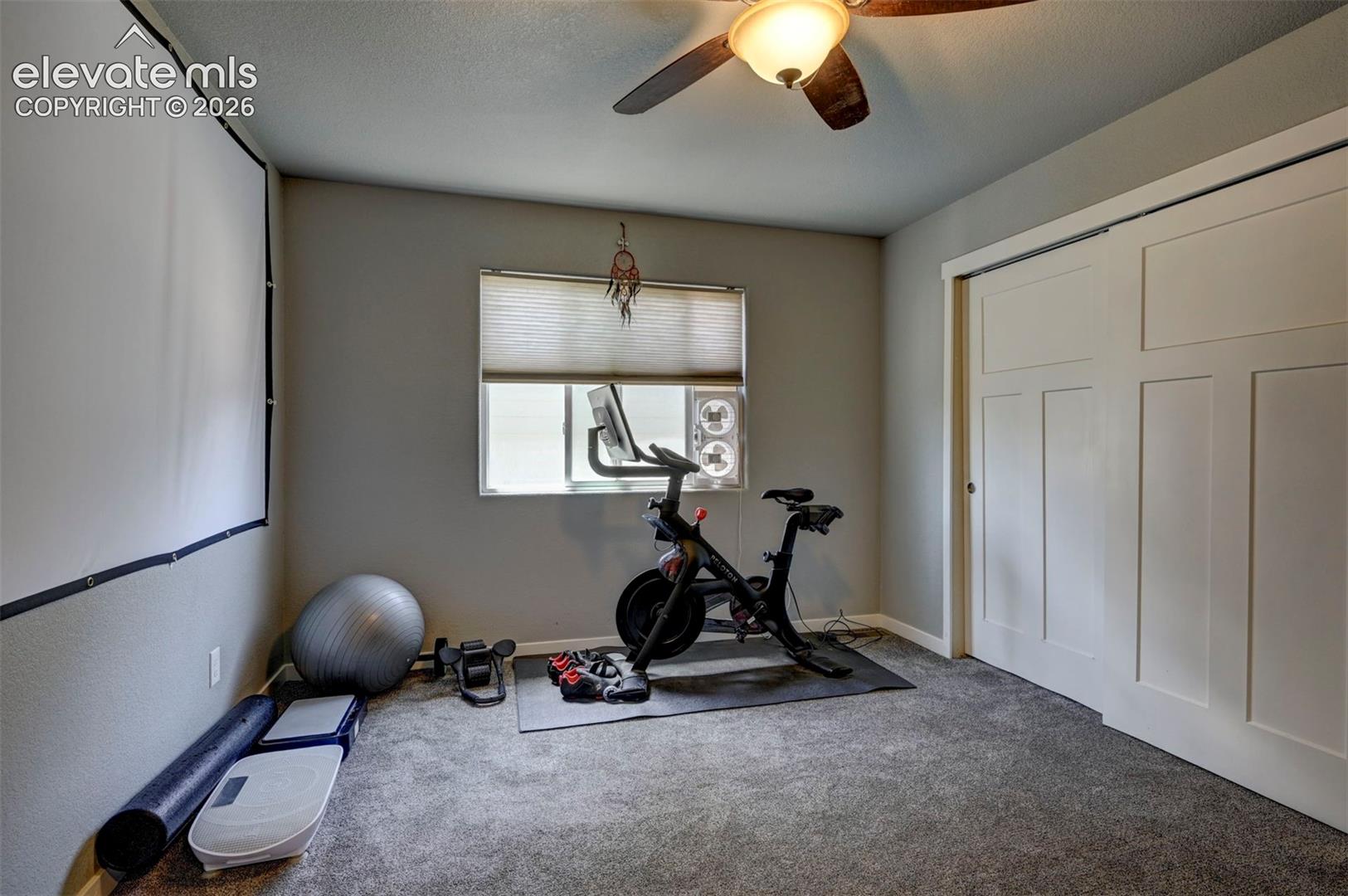 Listing photo 27 for 9428 Torecco Court