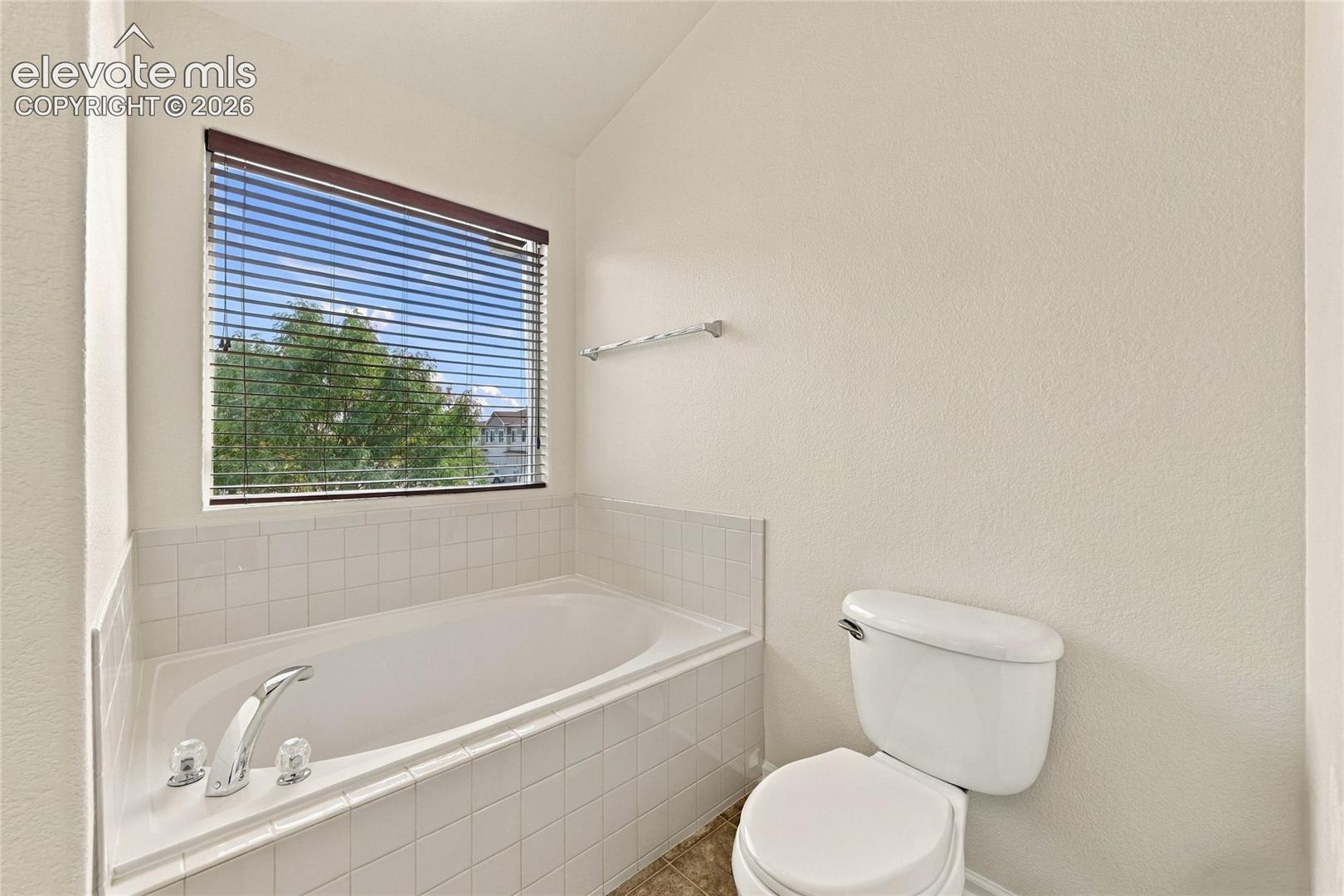 Listing photo 23 for 2471 Obsidian Forest View
