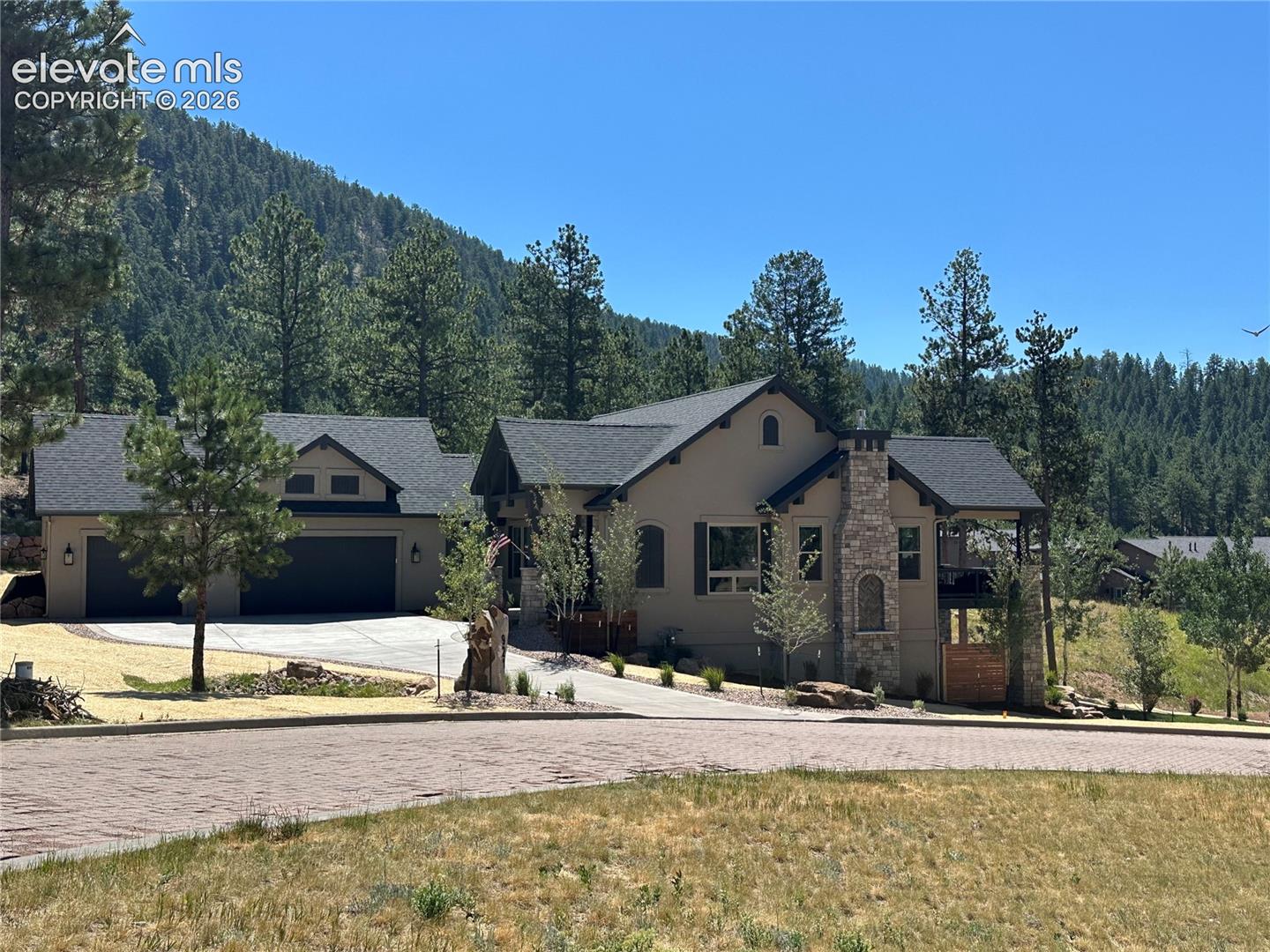 1340 Blue Haven Place, photo 1