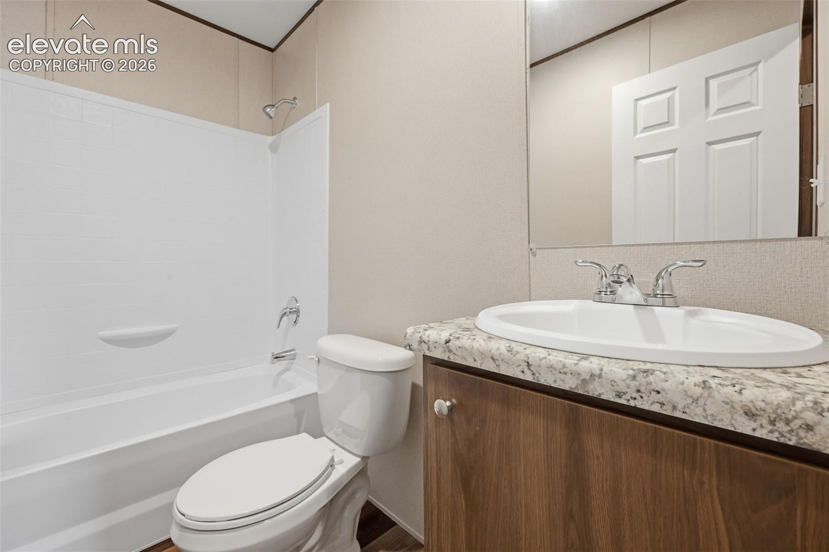 Listing photo 30 for 281 E Stewart Drive