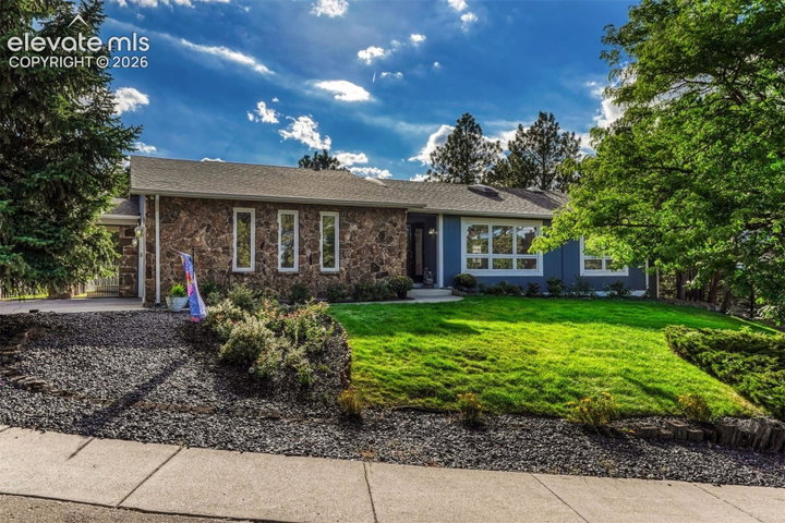 1602 Vickers Drive — listing photo