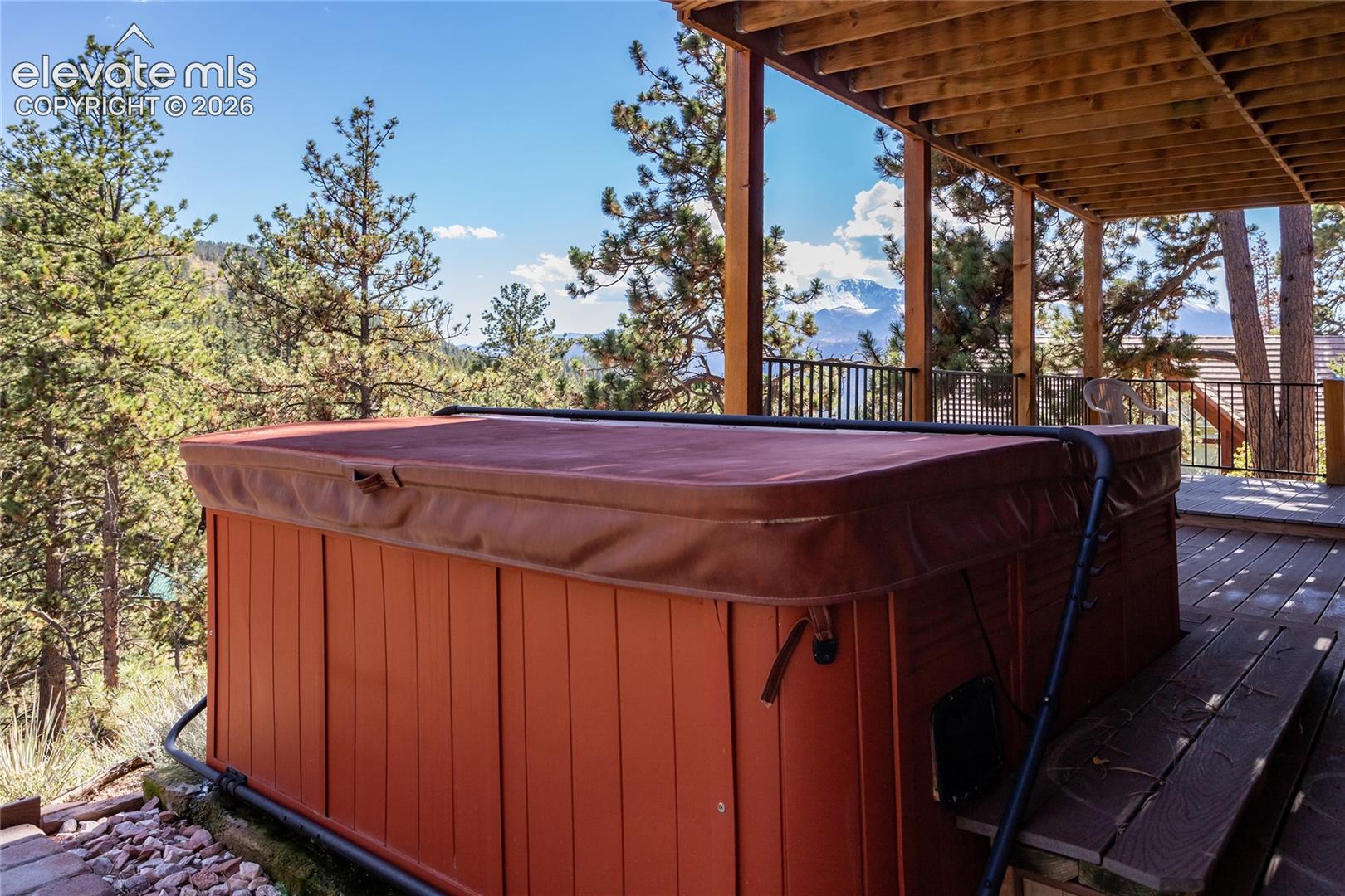 Listing photo 42 for 1325 Kings Crown Road
