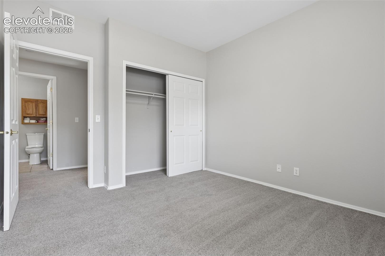 Listing photo 21 for 3910 Strawberry Field Grove A