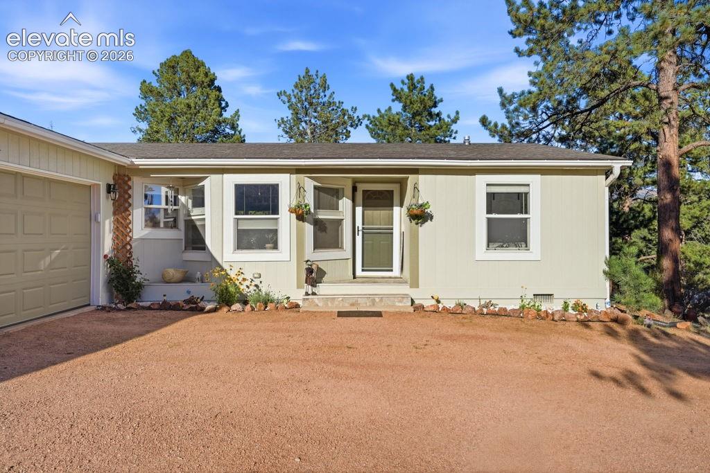 Listing photo 6 for 61 Forge Drive