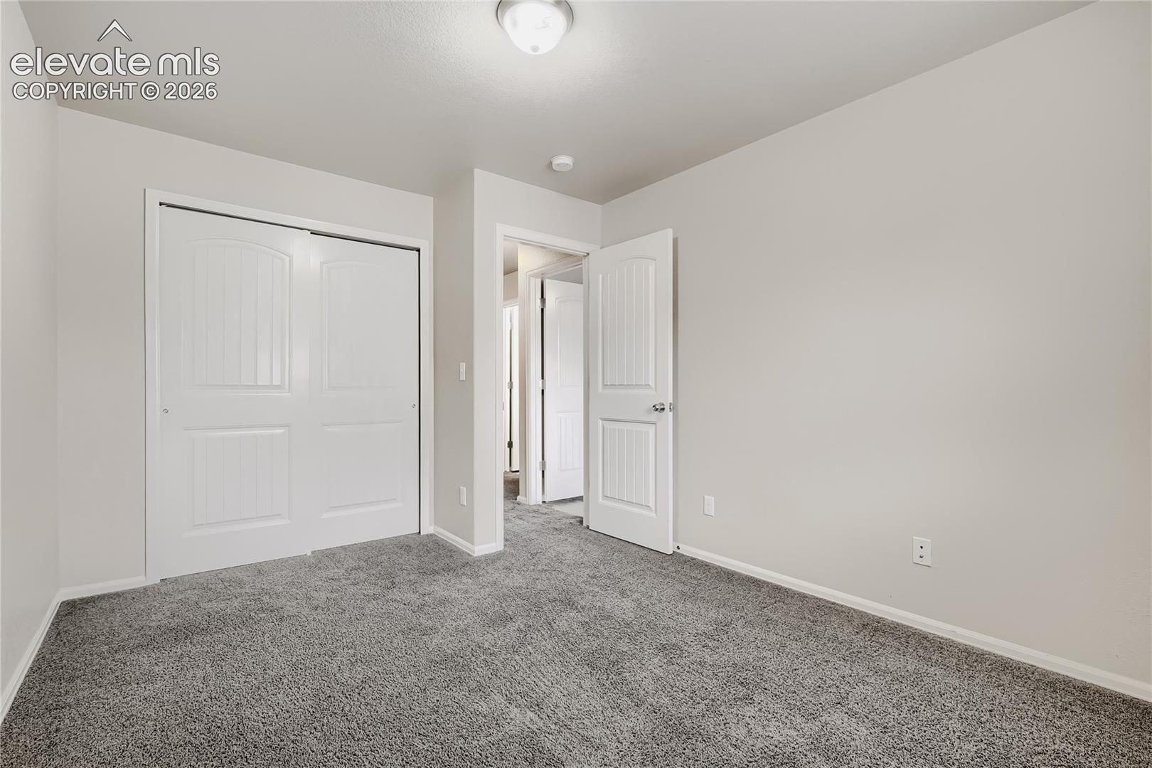 Listing photo 19 for 7104 Bracken Place
