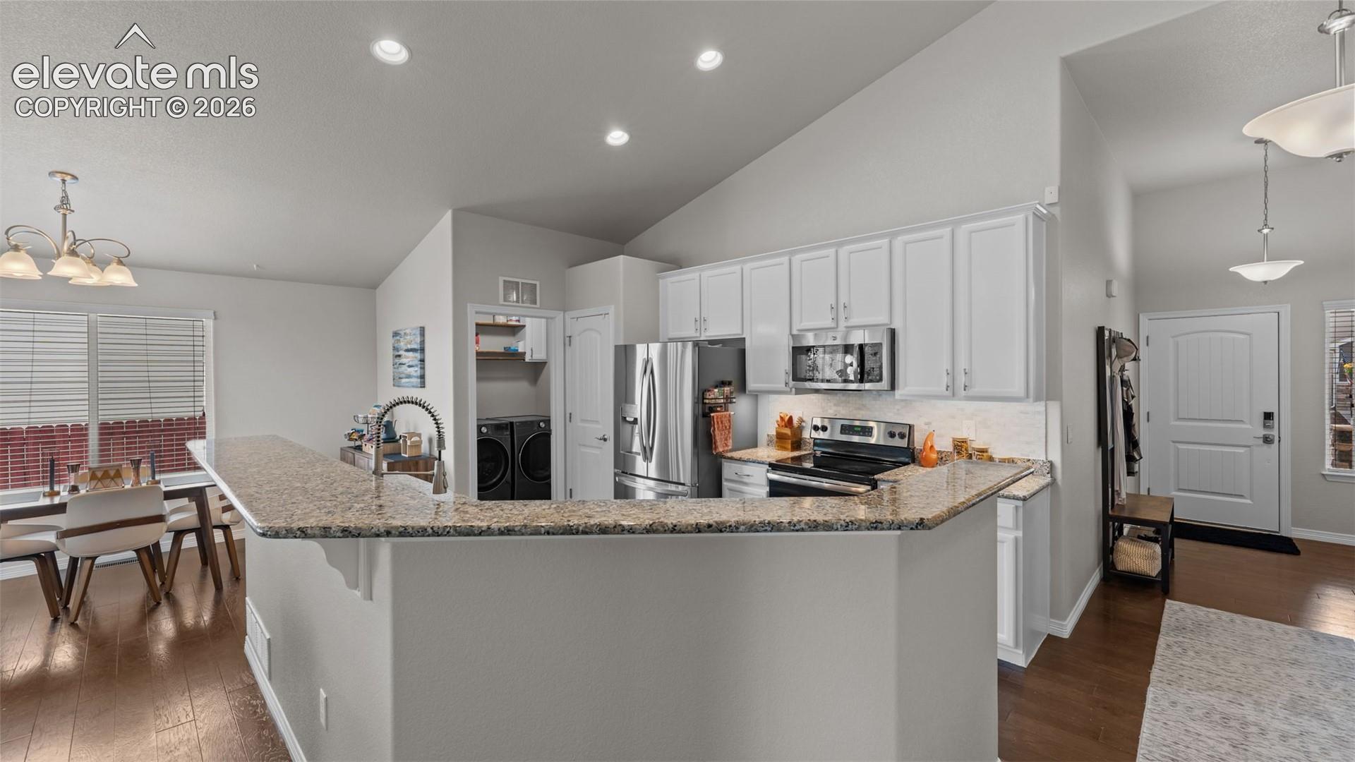 6754 Phantom Way, photo 19