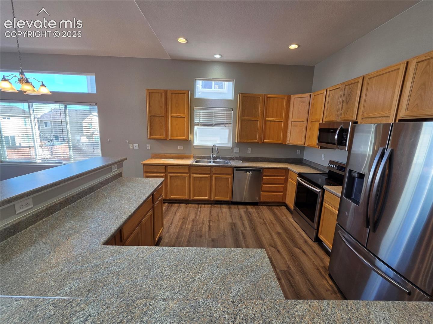 Listing photo 3 for 9256 Portmarnock Court