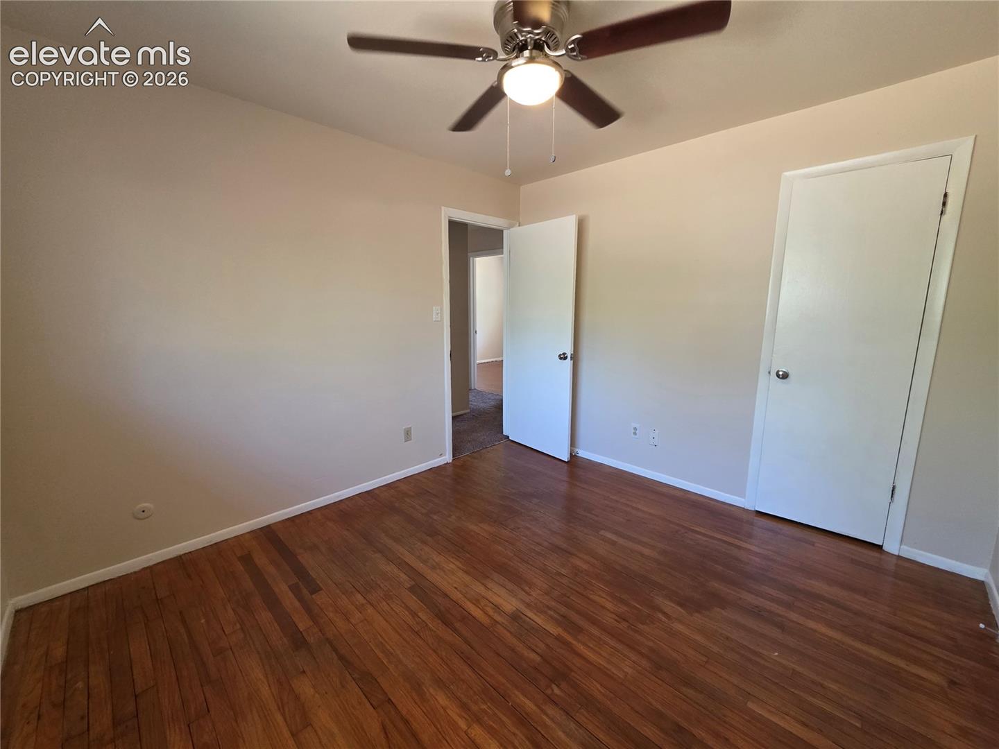 Listing photo 16 for 605 Del Norte Street