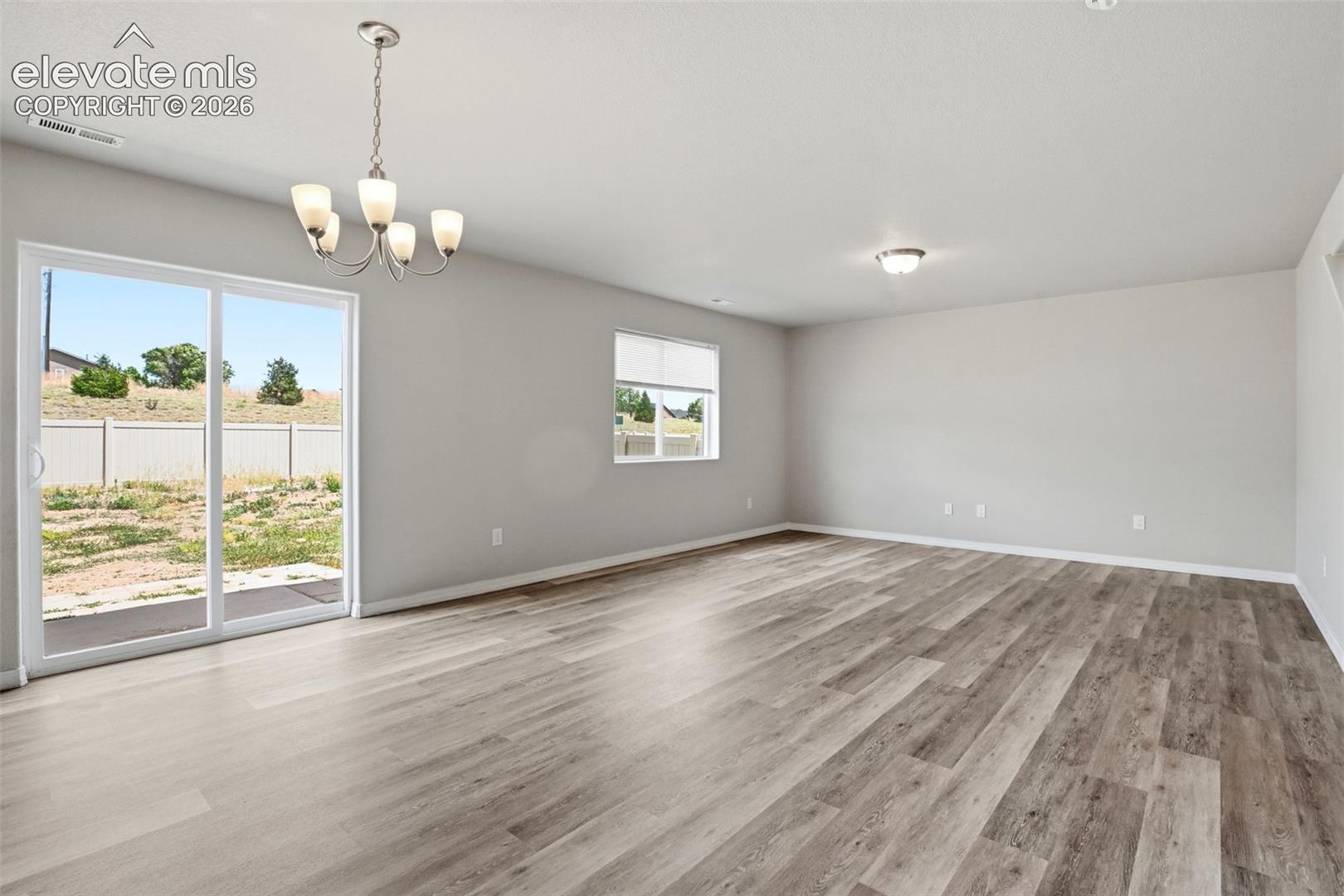Listing photo 9 for 10725 Traders Parkway