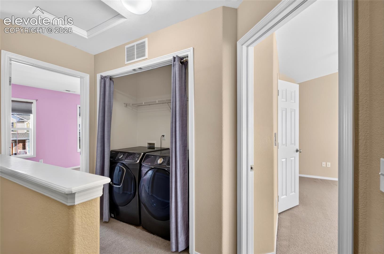 Listing photo 13 for 10576 Wells Point