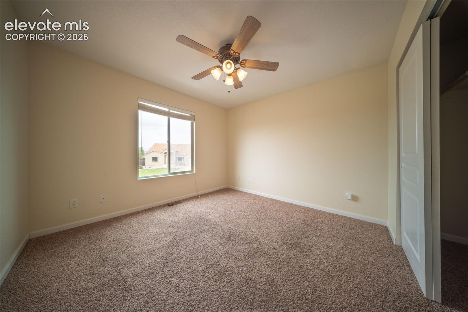 Listing photo 28 for 5078 Hummingbird Court