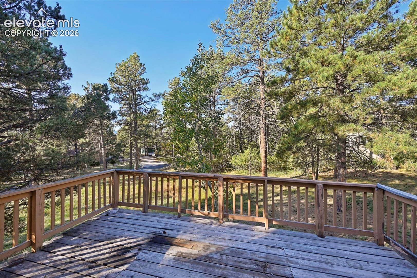 Listing photo 44 for 19280 doewood Drive