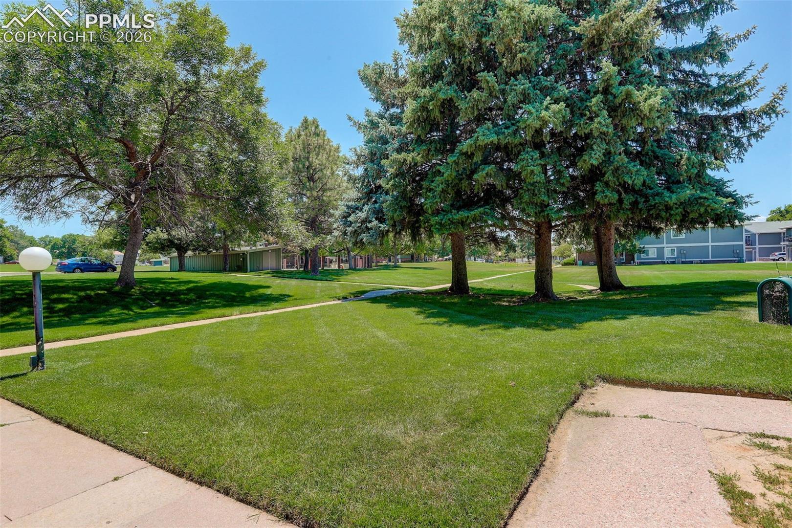 1204 Uvalda Street, photo 20