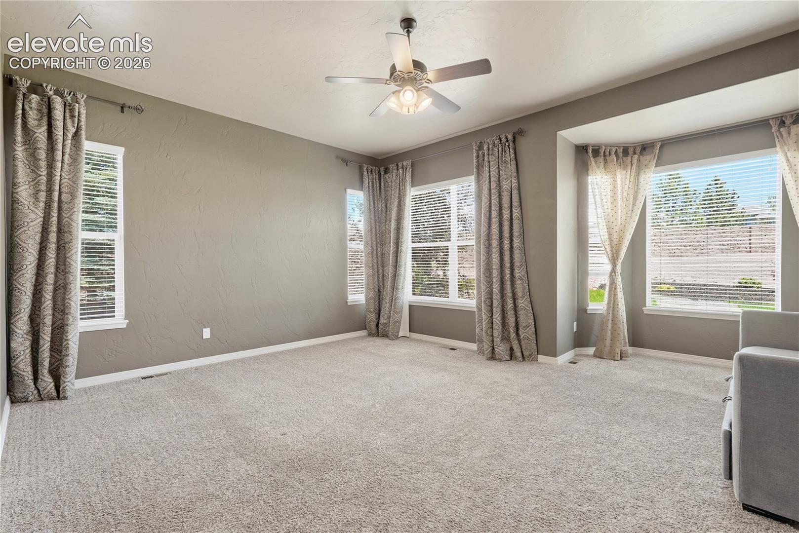 Listing photo 20 for 1908 Turnbull Drive