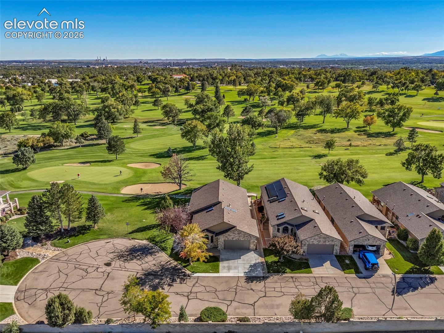 Listing photo 49 for 2 Country Club Village