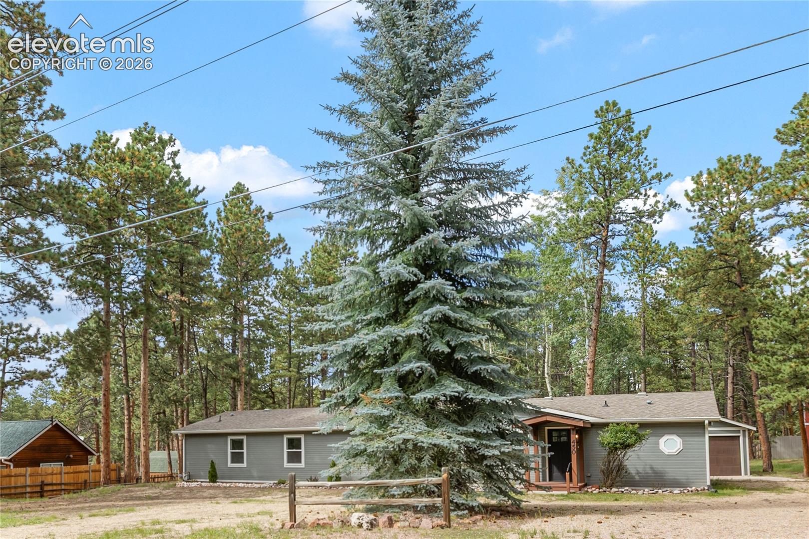 450 County Road โ listing photo