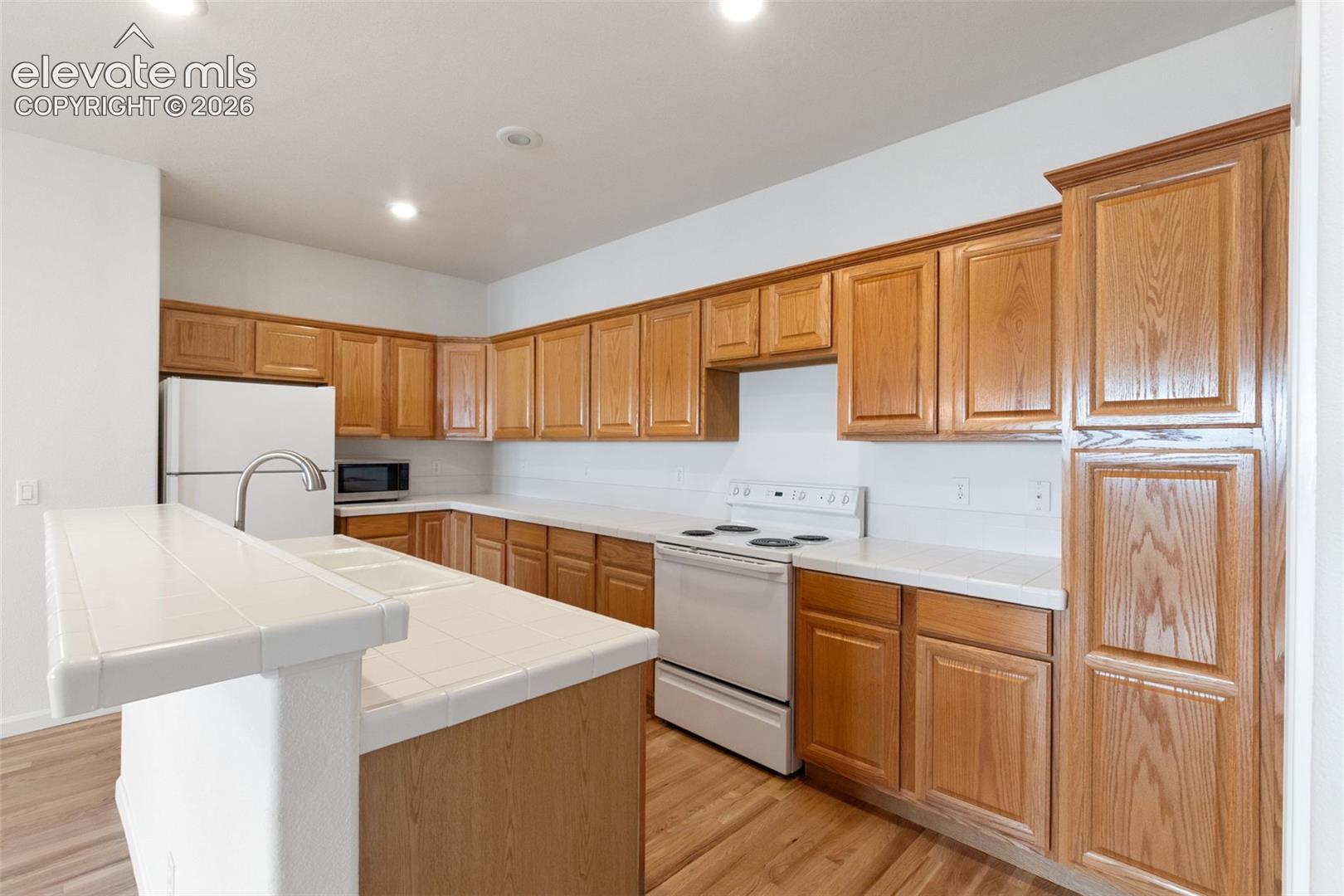 2251 Palm Drive, photo 11