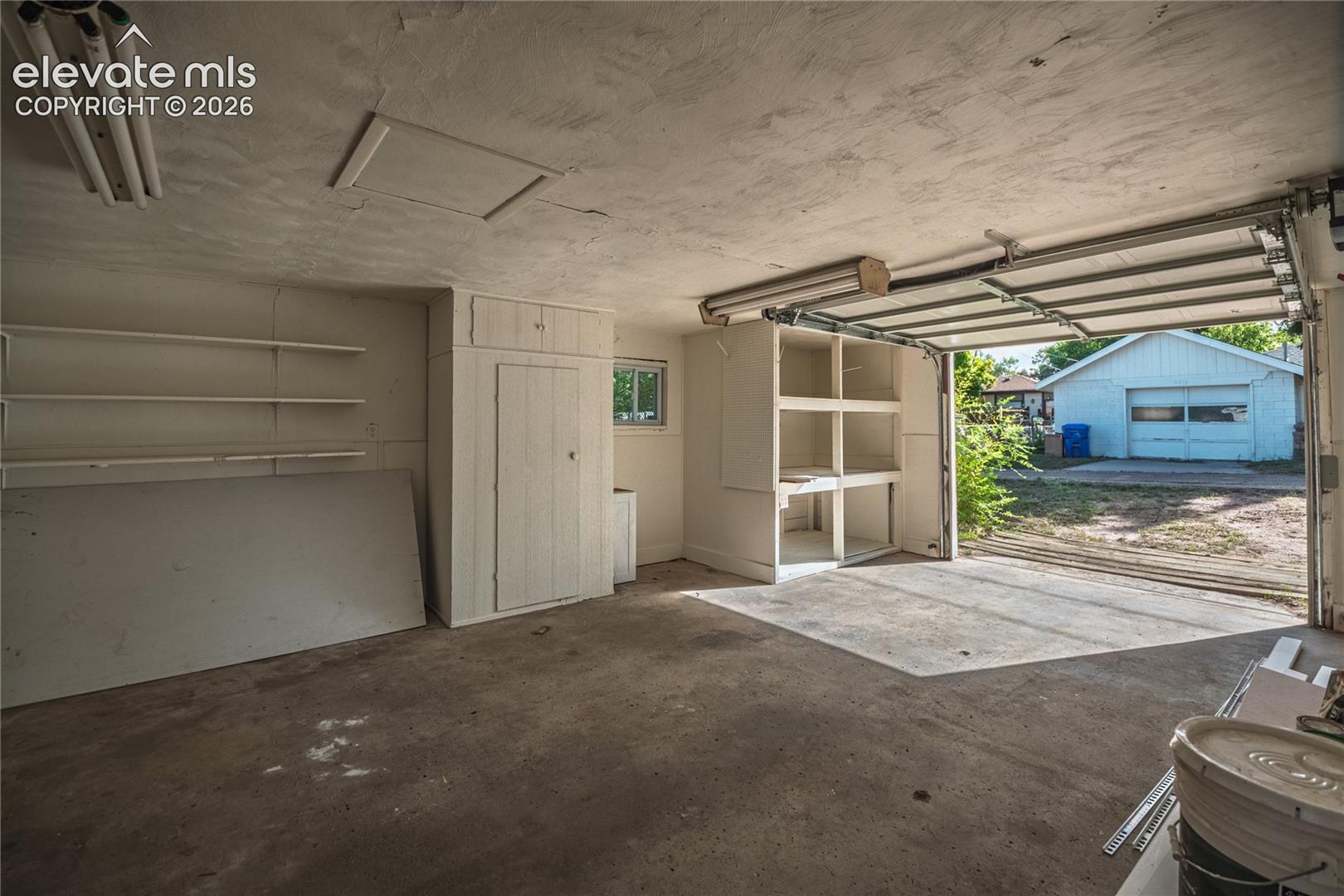 Listing photo 37 for 2311 N Union Boulevard
