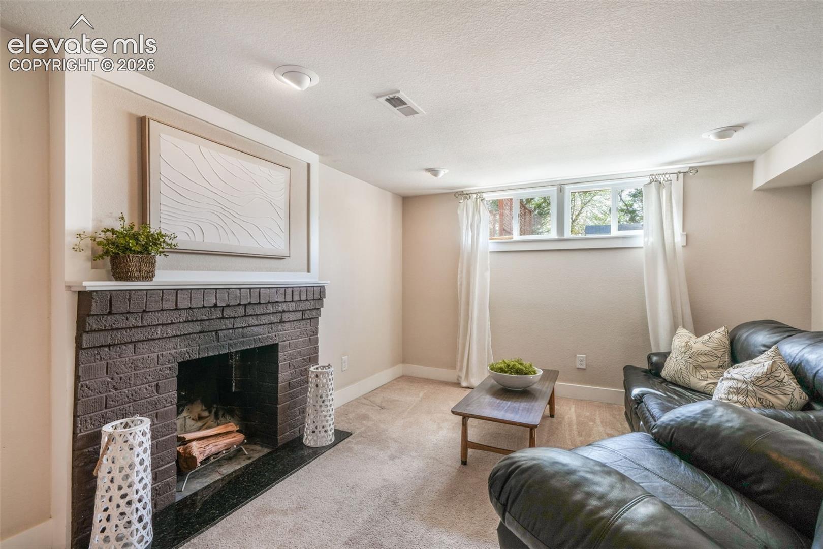 Listing photo 23 for 4145 Pecos Street
