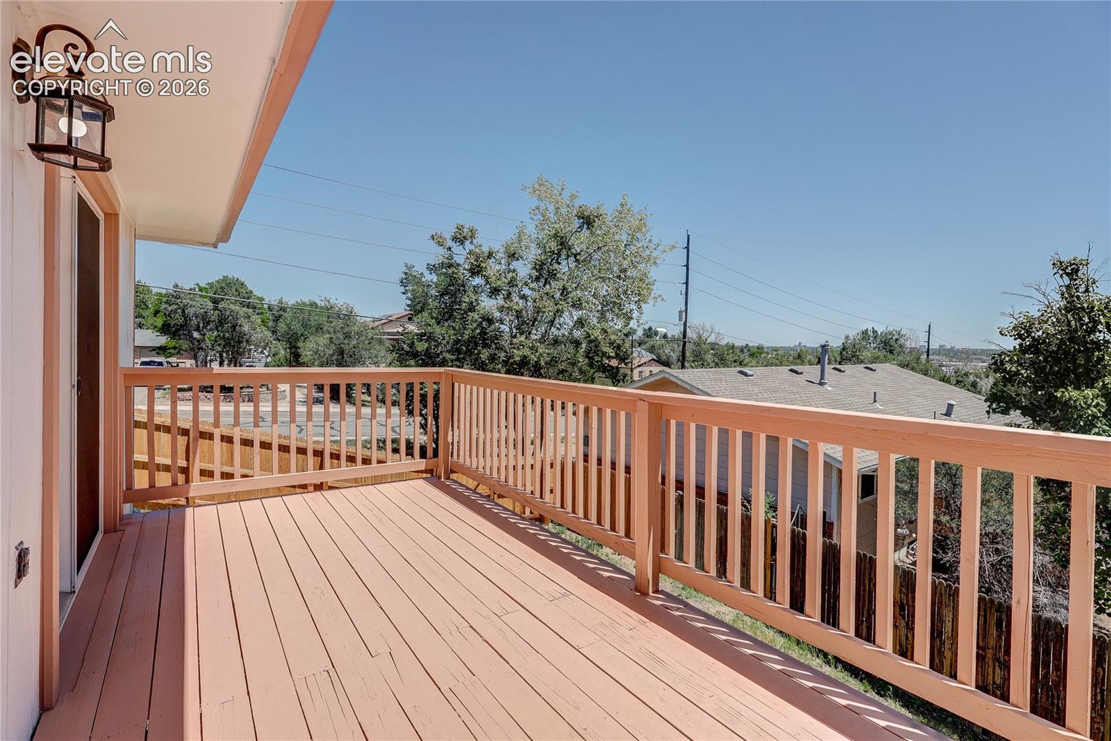 Listing photo 38 for 3100 S Dale Court