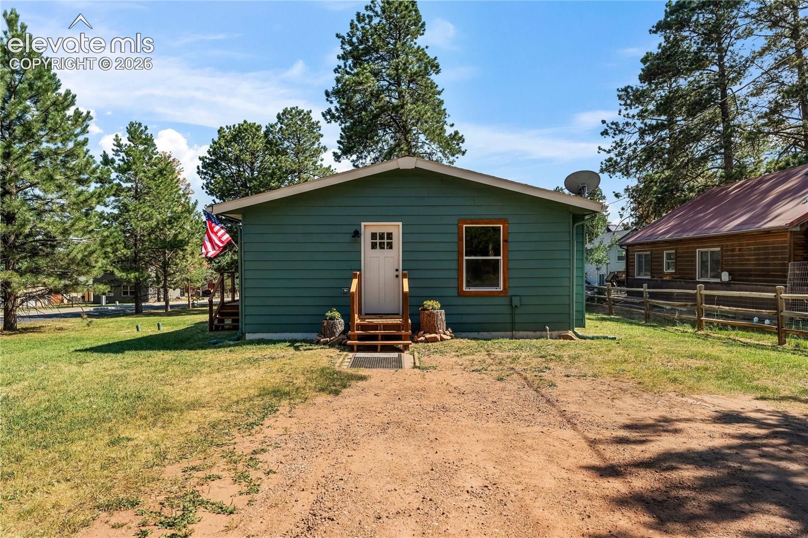 300 Fairview Street, photo 10