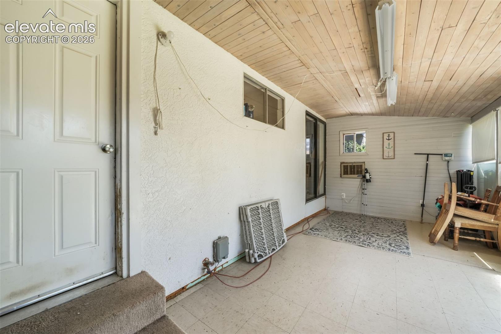 Listing photo 32 for 3506 Lancaster Drive