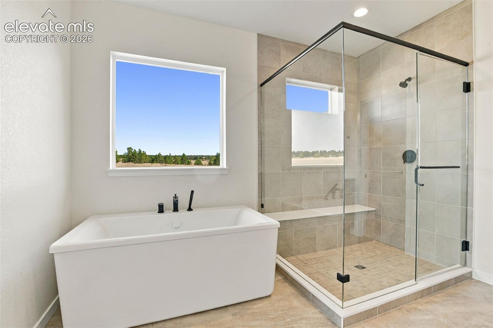 Listing photo 14 for 10424 Aspen Valley Road