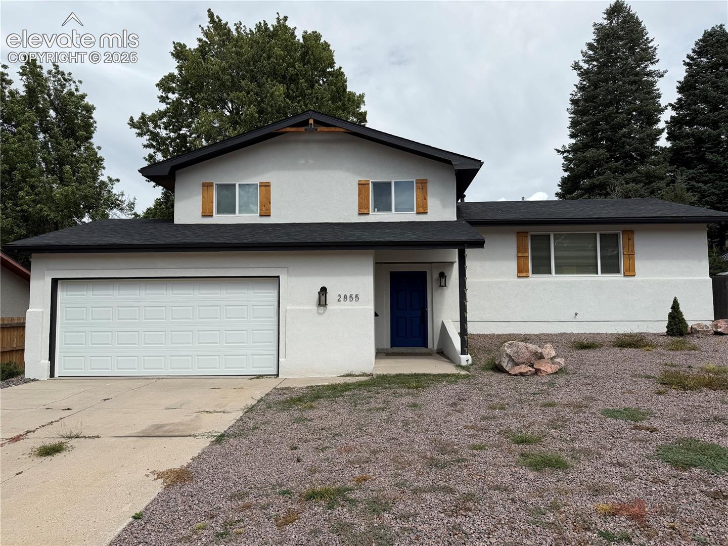 2855 Villa Loma Drive
