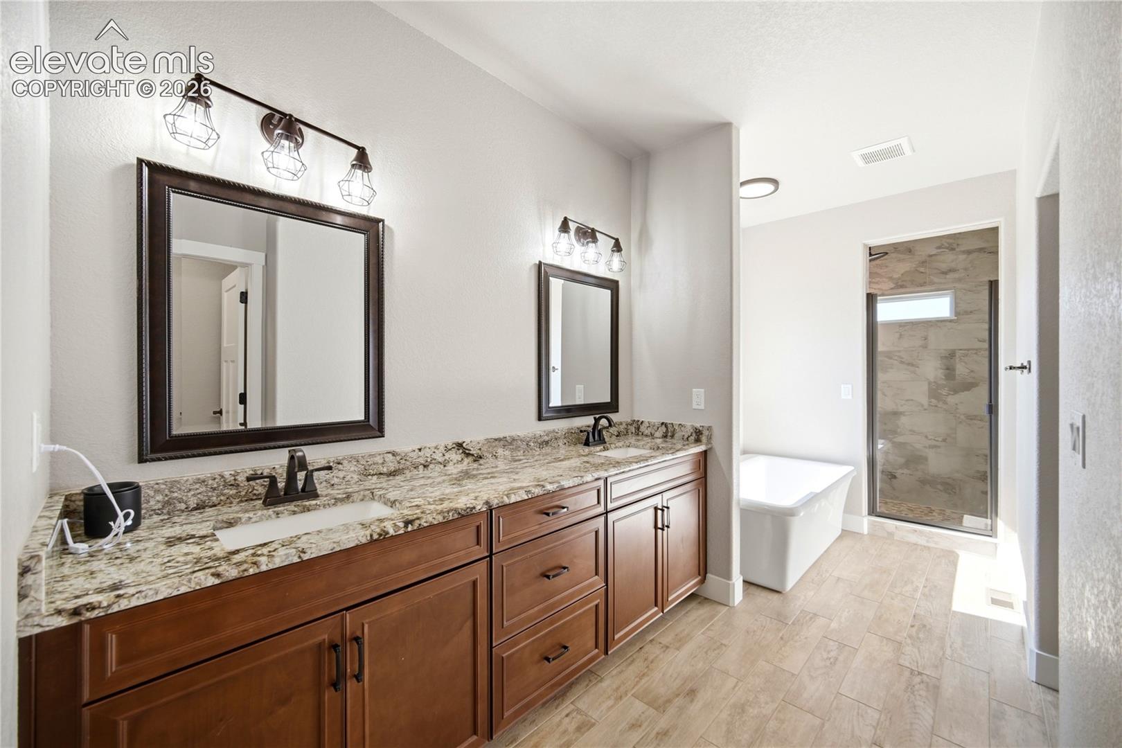 Listing photo 19 for 16525 Judge Orr Road
