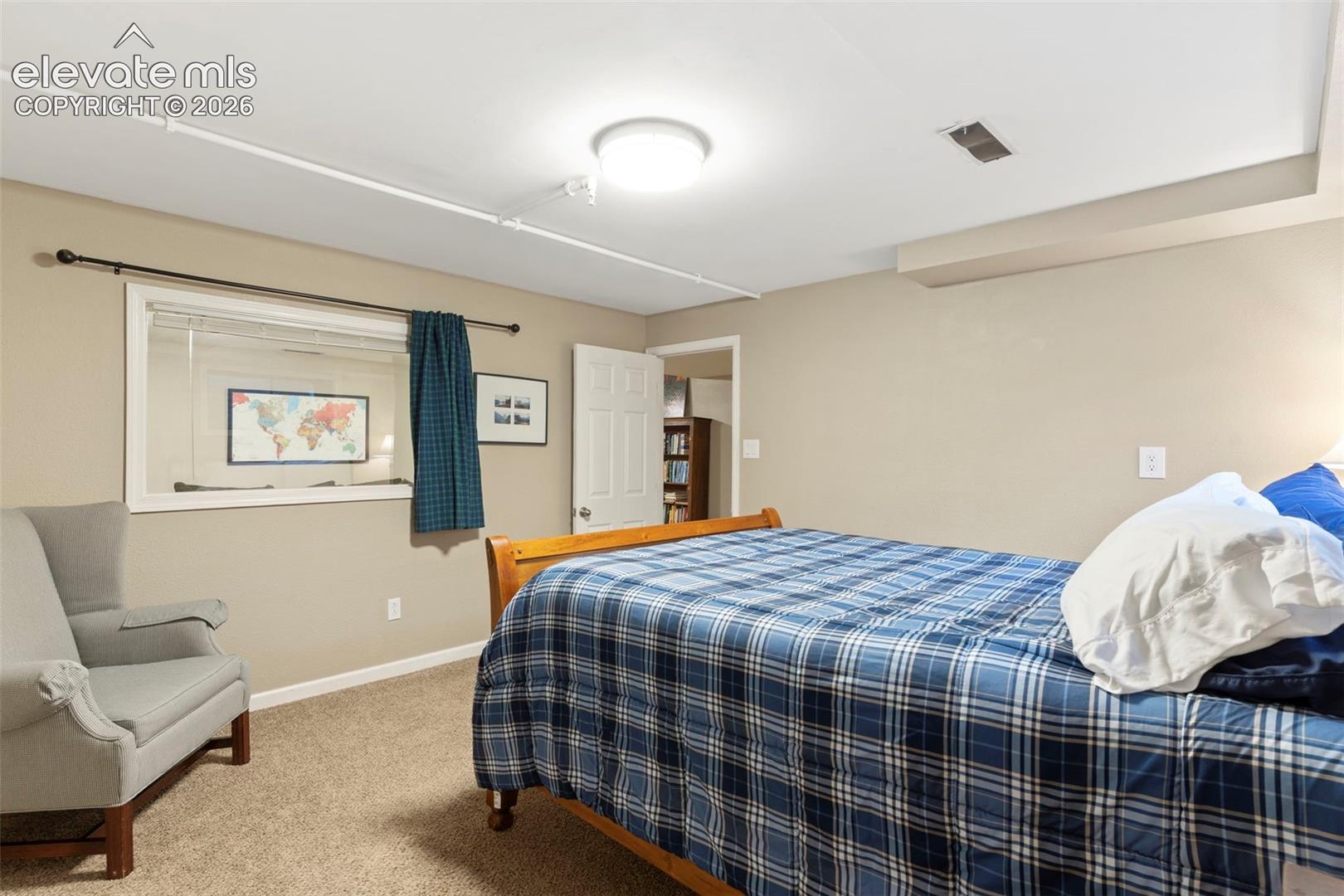 Listing photo 38 for 6372 W Wicklow Circle