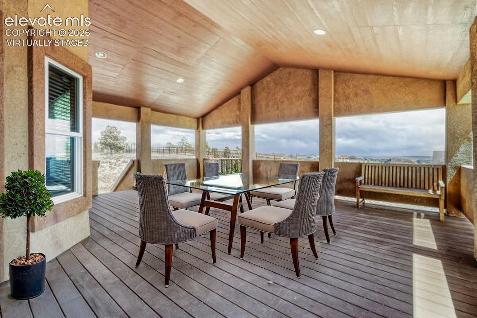 Listing photo 13 for 11303 Mount Gateway Drive