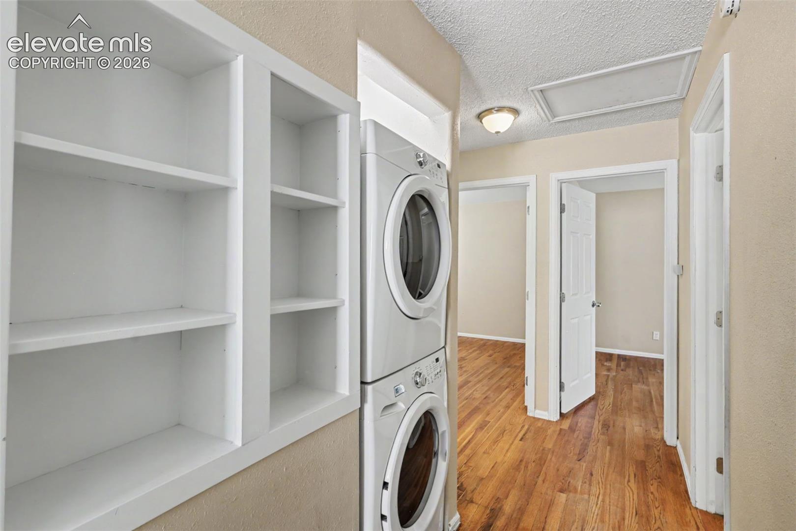 Listing photo 18 for 105 Linden Drive
