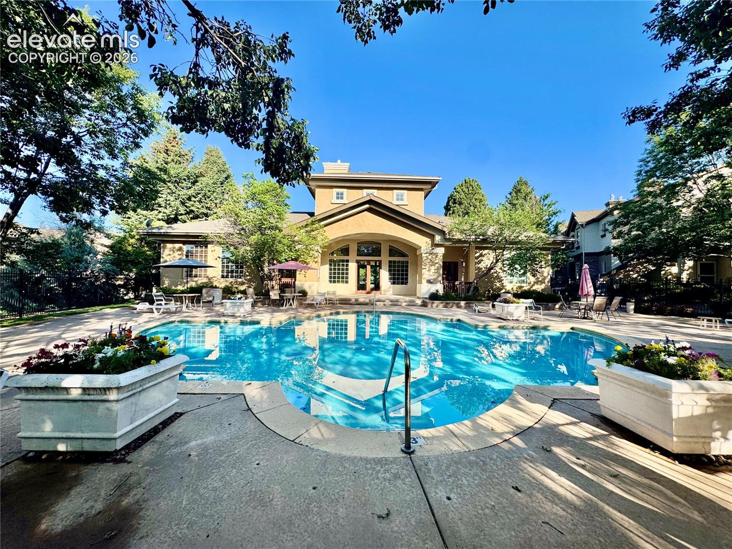 3748 Riviera Grove, photo 32
