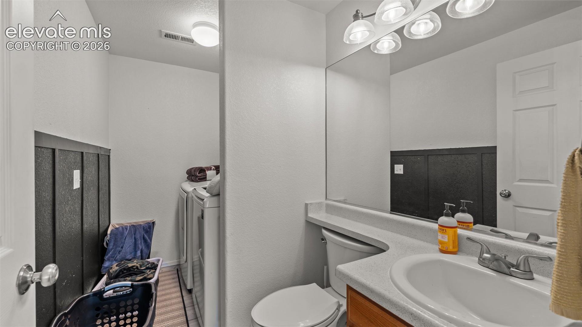 Listing photo 11 for 6348 La Plata Peak Drive