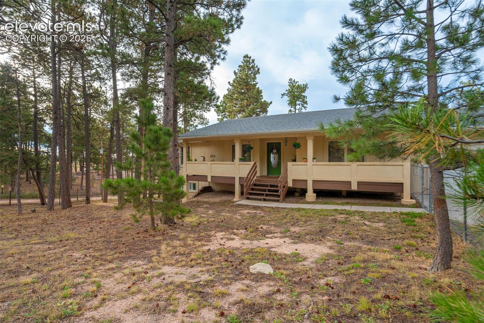 Listing photo 3 for 6285 Vessey Road