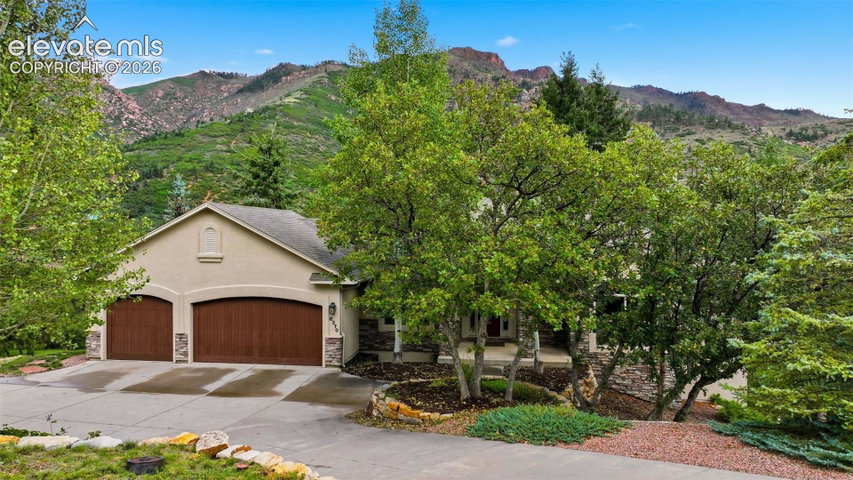 8370 Aspenglow Lane — listing photo