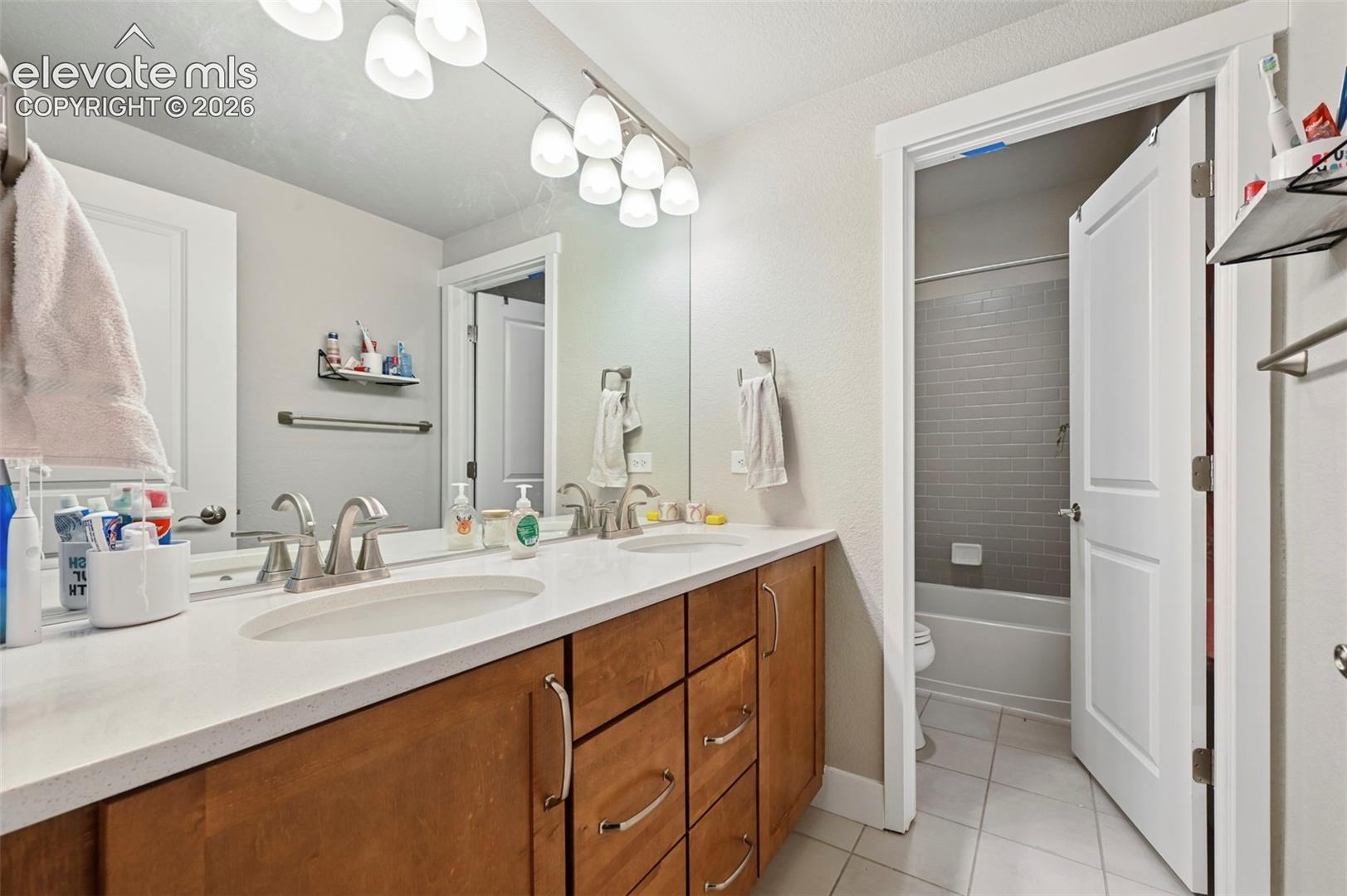 Listing photo 42 for 2272 Cabernet Court