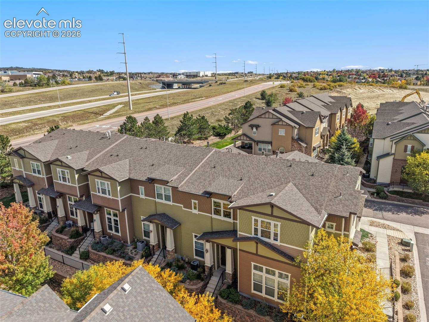 Listing photo 3 for 3312 Ironton Creek Point