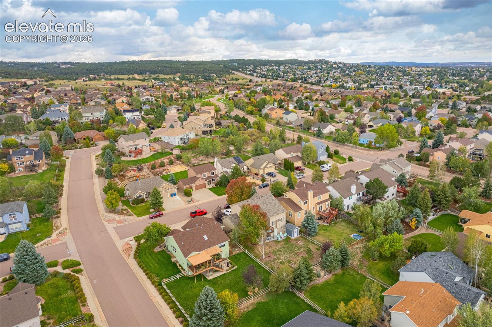Listing photo 43 for 15628 Dawson Creek Drive