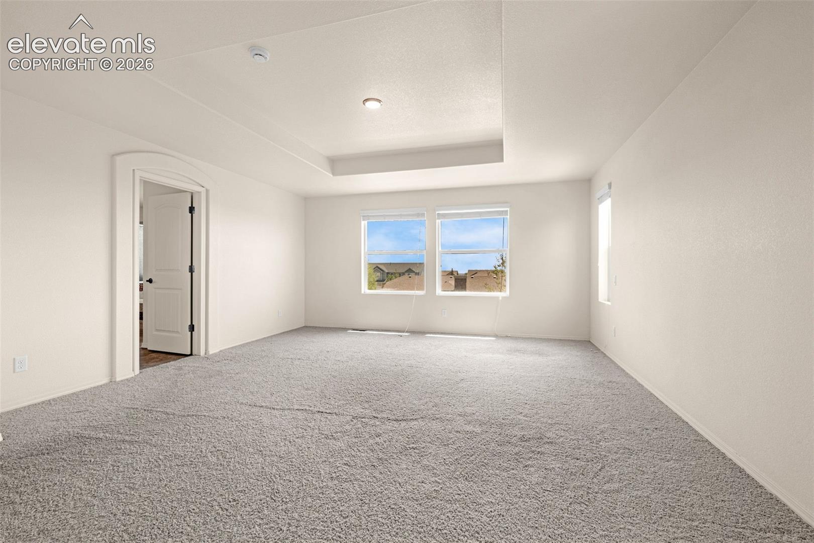 Listing photo 14 for 5917 Fergus Drive